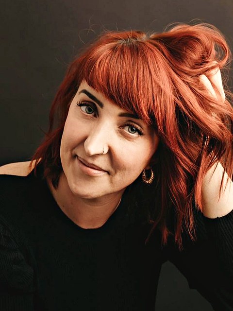 Lindsay — Master Stylist